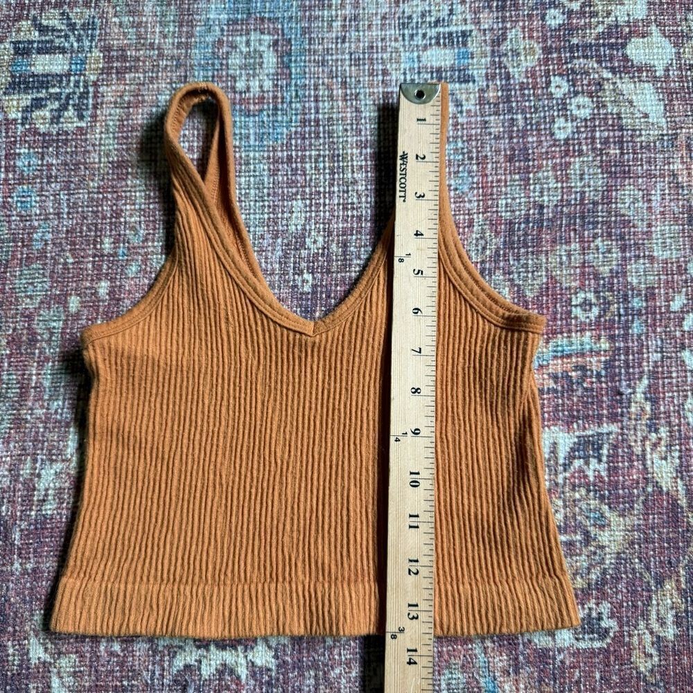 Out From Under Women’s Medium Ribbed Mustard Cropped Tank Top Bralette - Picture 2 of 7